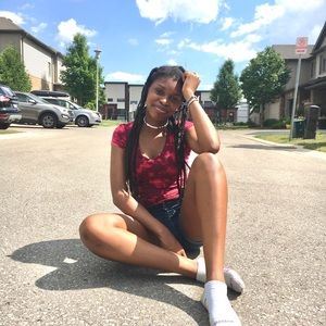 Meet your Posher, Victoria